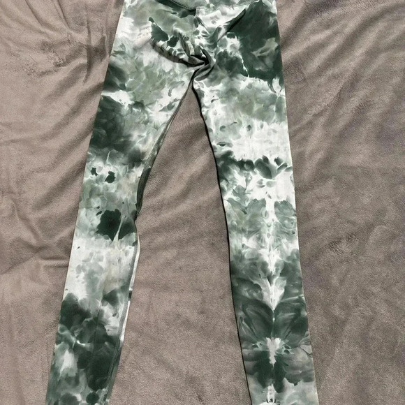 Lululemon Align Diamond Dye Leggings - Picture 4 of 6